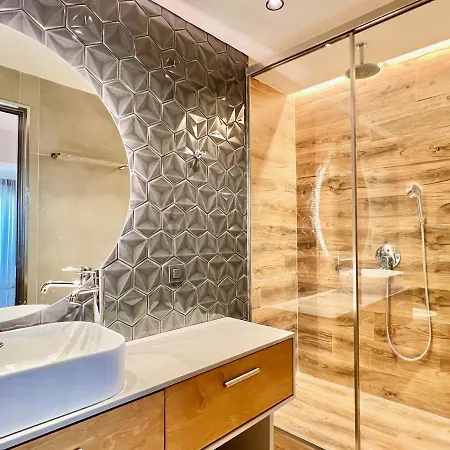 Luxury Sun With Private Pool By Dadovillas Vilă *