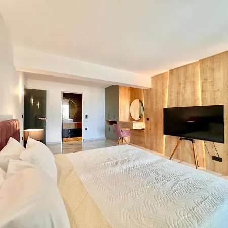 Luxury Sun With Private Pool By Dadovillas Vilă Barbati