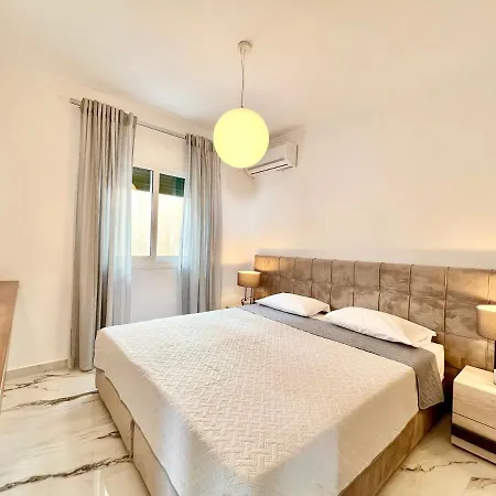 Luxury Sun With Private Pool By Dadovillas Vilă *